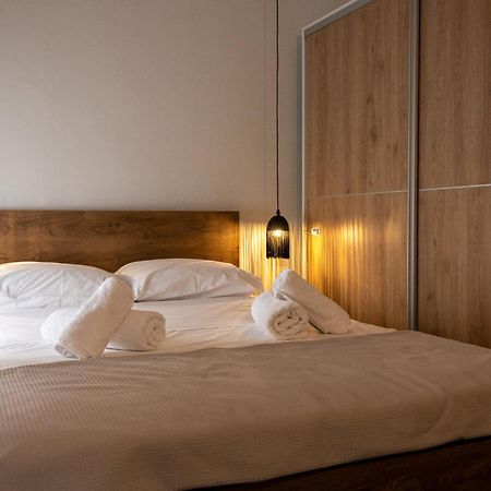 Niso Thessaloniki Hospitality Apartments Extérieur photo
