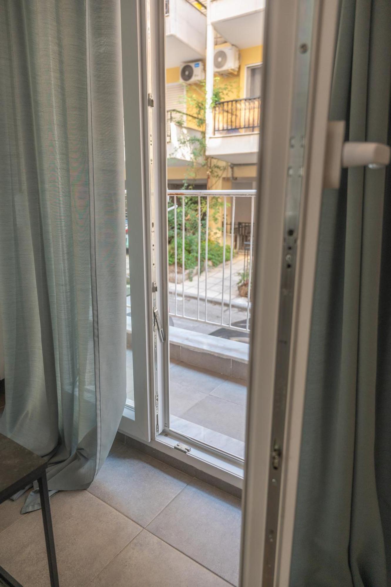 Niso Thessaloniki Hospitality Apartments Extérieur photo